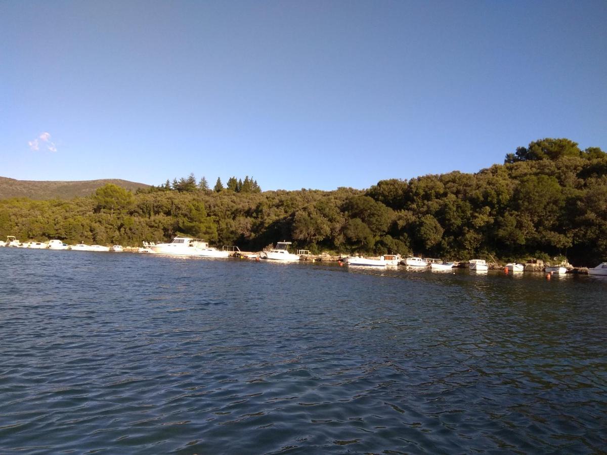 KoromačnoLaura公寓 外观 照片